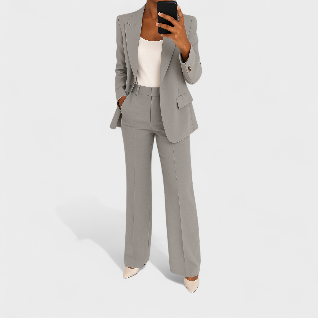 Camila - Traje Elegante